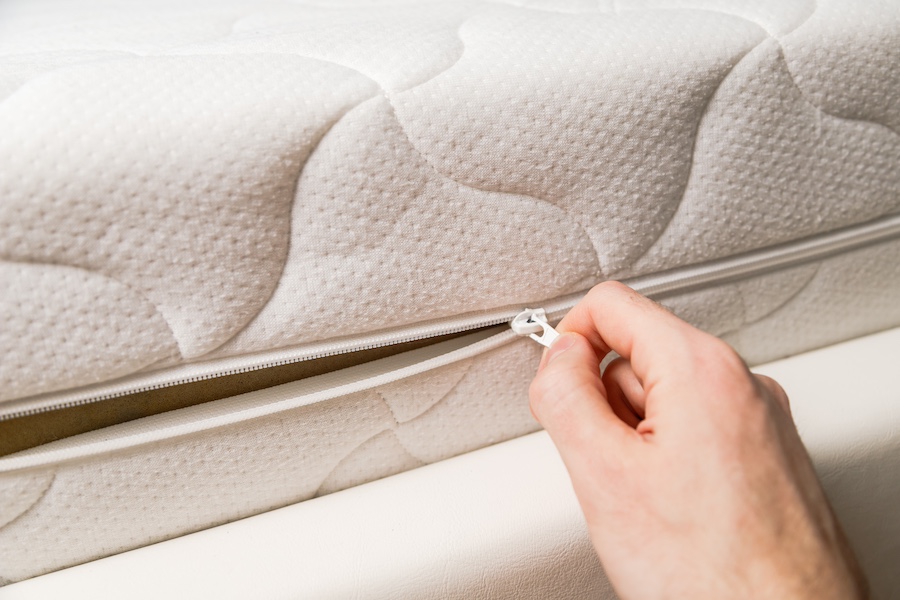 Cleaning: How to disinfect the mattress from mites